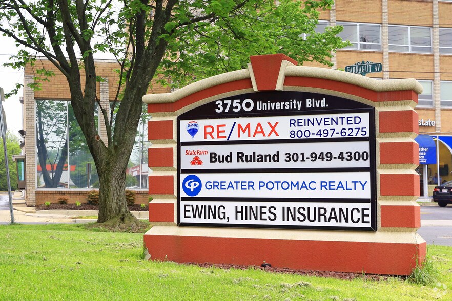 More Photos Of 3750 W University Blvd, Kensington Medical For Lease