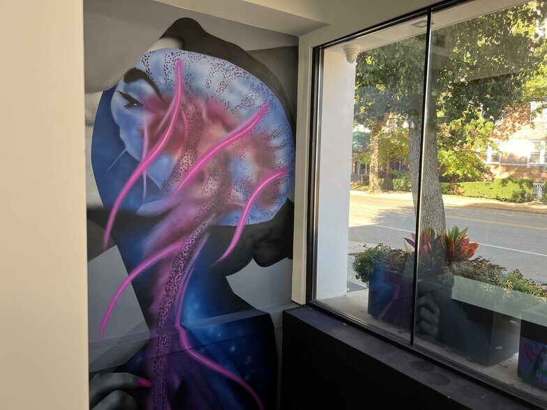 More Photos Of 183 Mineola Blvd, Mineola Office For Sale