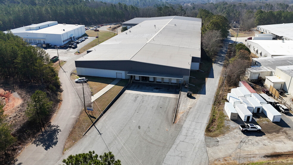 Primary Photo Of 220 River Dr, Cartersville Distribution For Lease