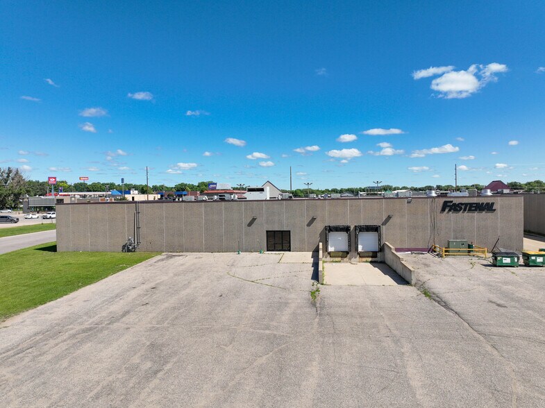 More Photos Of 1225 Timberlane Dr, Sauk Centre General Retail For Sale
