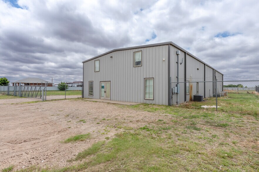 More Photos Of 10630 Private Road 1310, Wolfforth Industrial For Sale