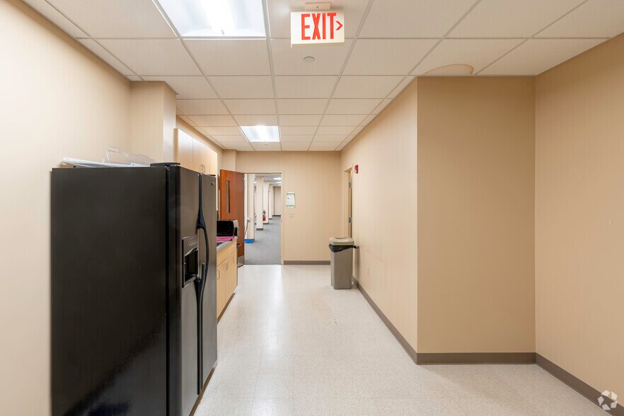 More Photos Of 299 Lincoln St, Worcester Medical For Lease