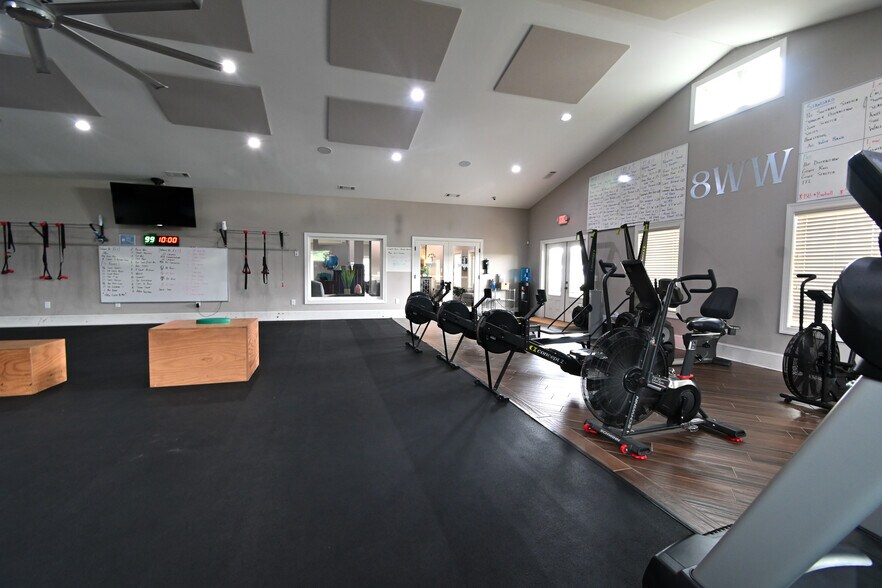 More Photos Of 150 Jw Plaza Dr SE, Calhoun Office For Sale