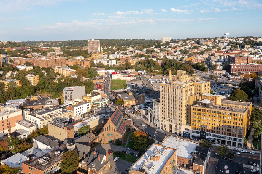 More Photos Of 20 S Broadway, Yonkers Office For Lease