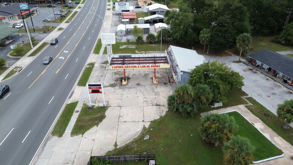 More Photos Of 3816 W Us-90, Lake City Convenience Store For Sale