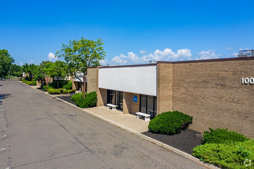 More Photos Of 7905 Browning Rd, Pennsauken Unknown For Lease