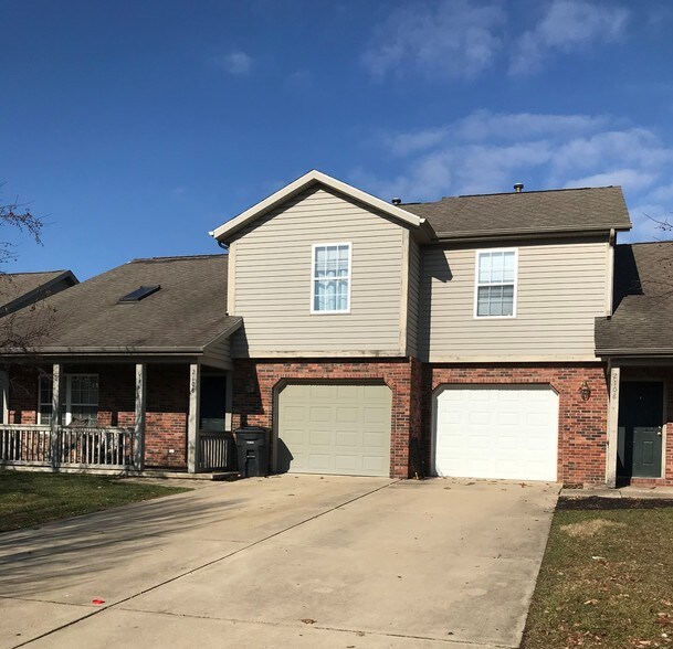 2108 Bridgewater Cir  