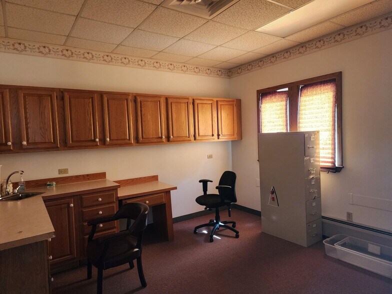 More Photos Of 899 Central St, Millinocket Medical For Sale