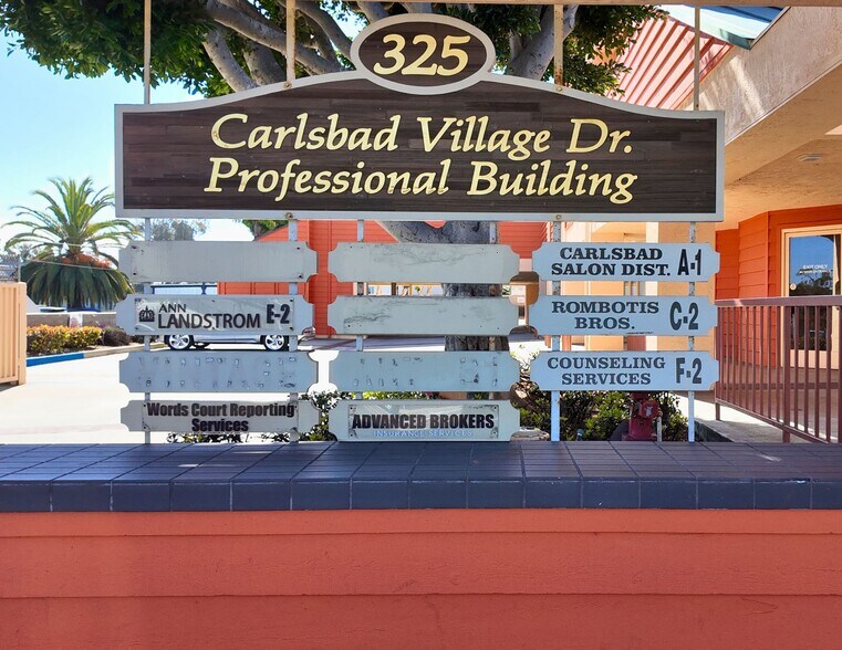 More Photos Of 325 Carlsbad Village Dr, Carlsbad Office For Sale