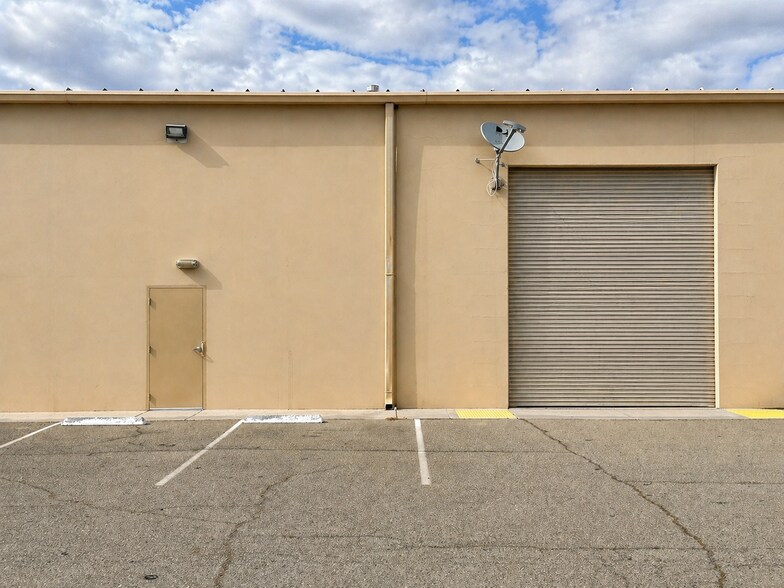 Primary Photo Of 528 Noble St, Madera Warehouse For Lease