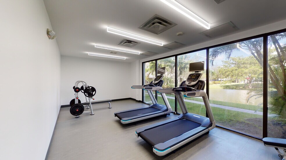 More Photos Of 4500 N State Road 7, Lauderdale Lakes Unknown For Lease