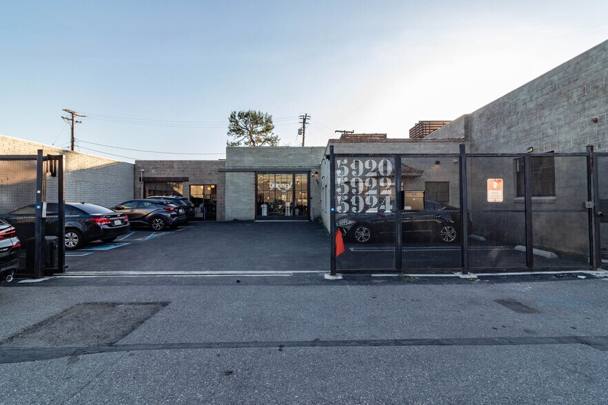 Primary Photo Of 5920-5924 Blackwelder St, Culver City Office For Lease