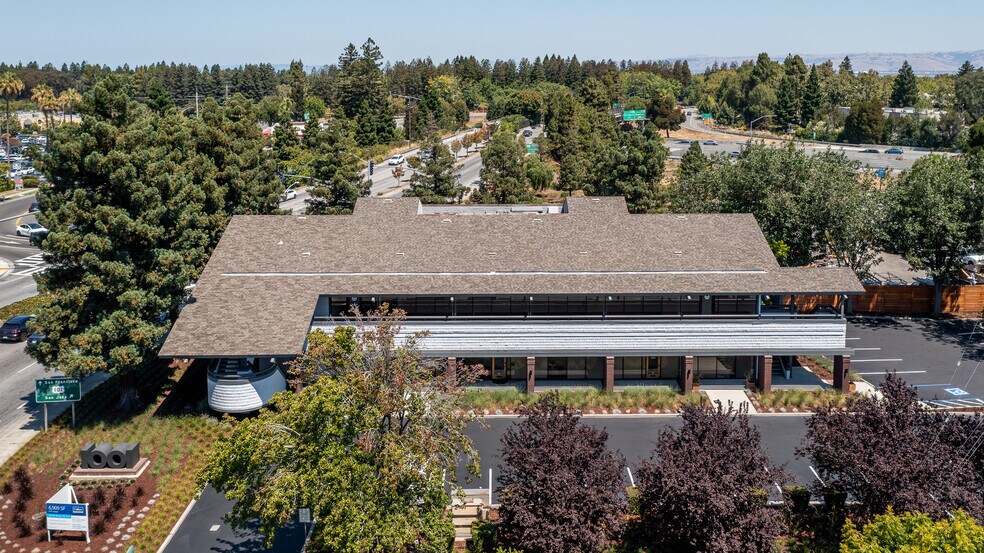 More Photos Of 1001 N Rengstorff Ave, Mountain View Office For Sale