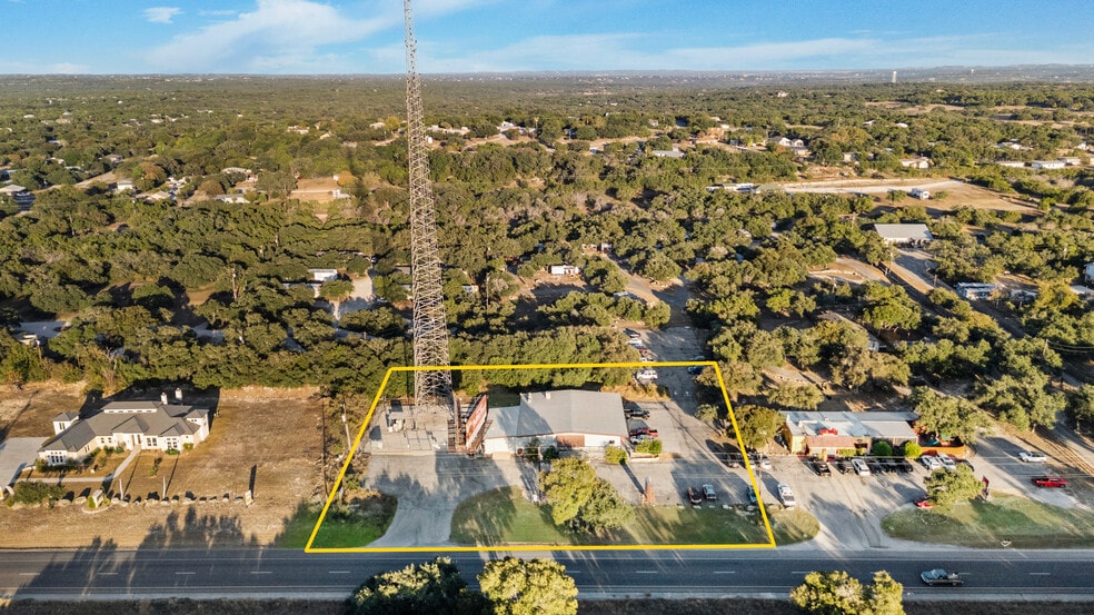 More Photos Of 13140 US Highway 281 N, Spring Branch Restaurant For Lease