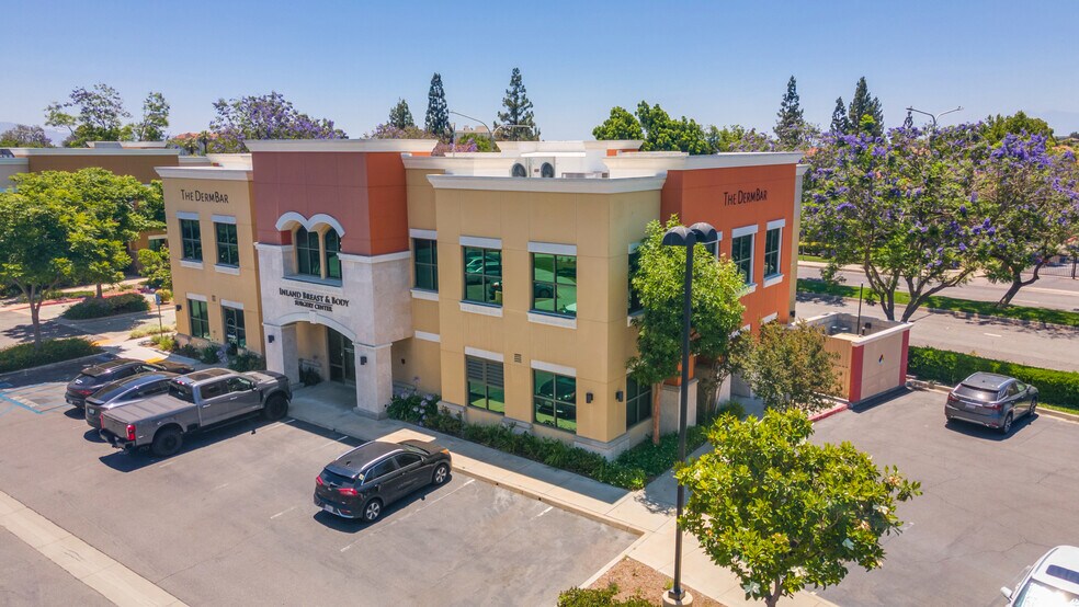 More Photos Of , Ontario Office For Sale