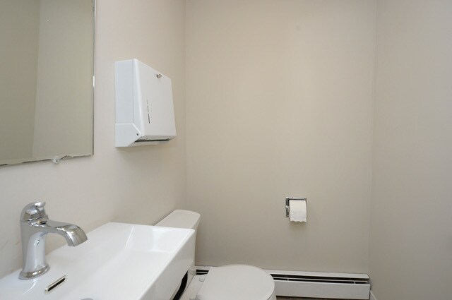 More Photos Of 245 Kinderkamack Rd, Westwood Office For Sale