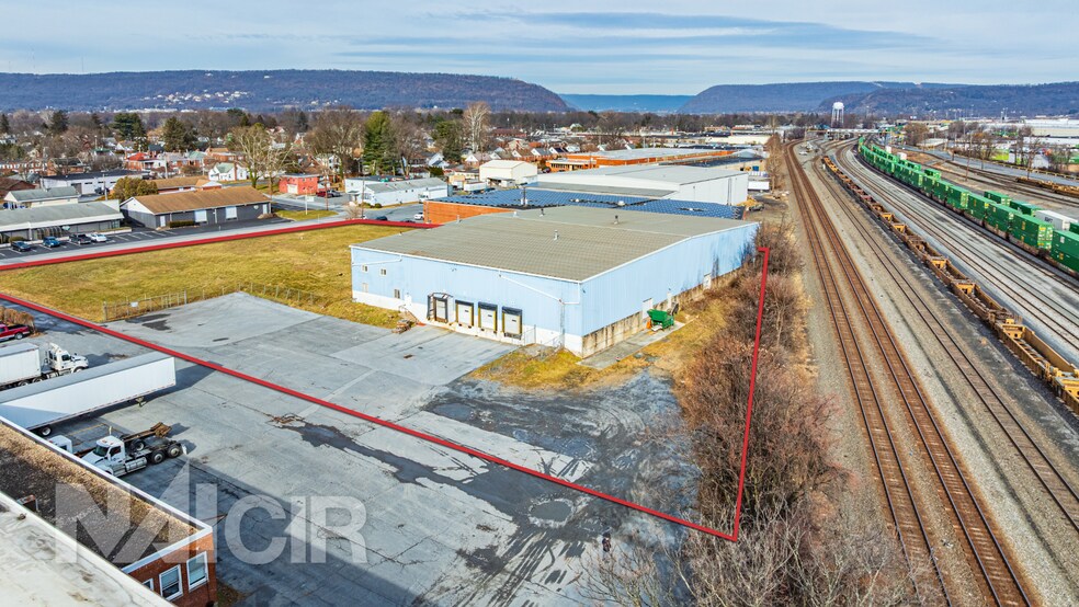 More Photos Of 3001 N 7th St, Harrisburg Warehouse For Lease