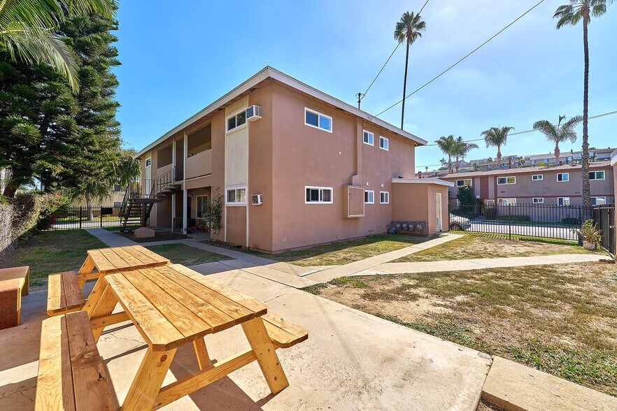 More Photos Of 1381 Burwood St, La Habra Apartments For Sale