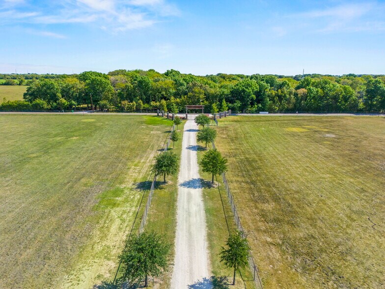More Photos Of 11200 Sam Rayburn Hwy, Anna Land For Sale