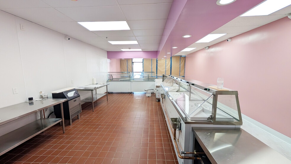 More Photos Of 1714 E McFadden Ave, Santa Ana Unknown For Lease