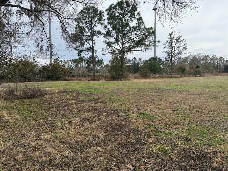 More Photos Of 1019 Morris Bridge Rd, Zephyrhills Land For Sale