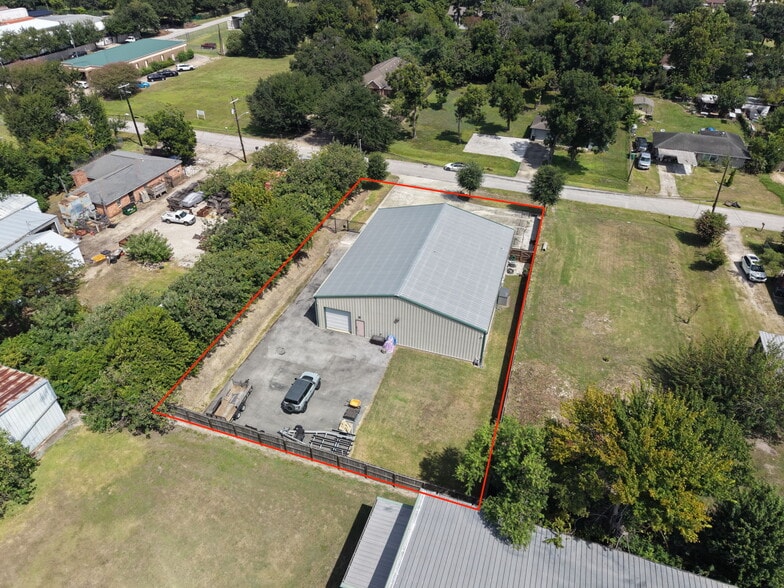 More Photos Of 7817 Hillmont St, Houston Flex For Lease