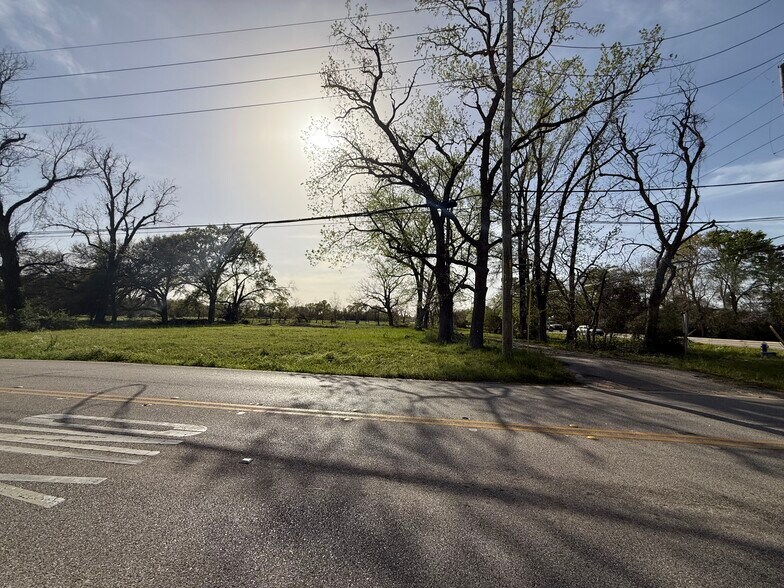 More Photos Of 5111 Spring Stuebner Rd, Spring Unknown For Sale