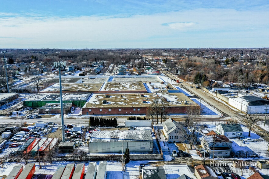 More Photos Of 1445 11th St, Waukegan Industrial For Sale