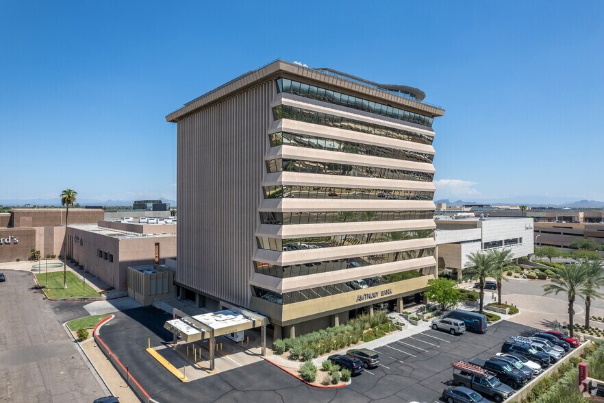 More Photos Of 6900 E Camelback Rd, Scottsdale Office For Lease