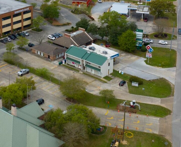 More Photos Of 700 Covington Ctr, Covington Office Residential For Sale