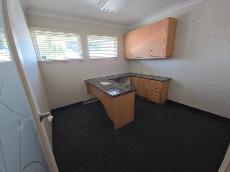 More Photos Of 1200 Scott Blvd, Santa Clara Medical For Lease