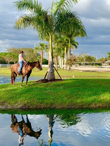 More Photos Of 3800 Staley Rd, Fort Myers Specialty For Sale