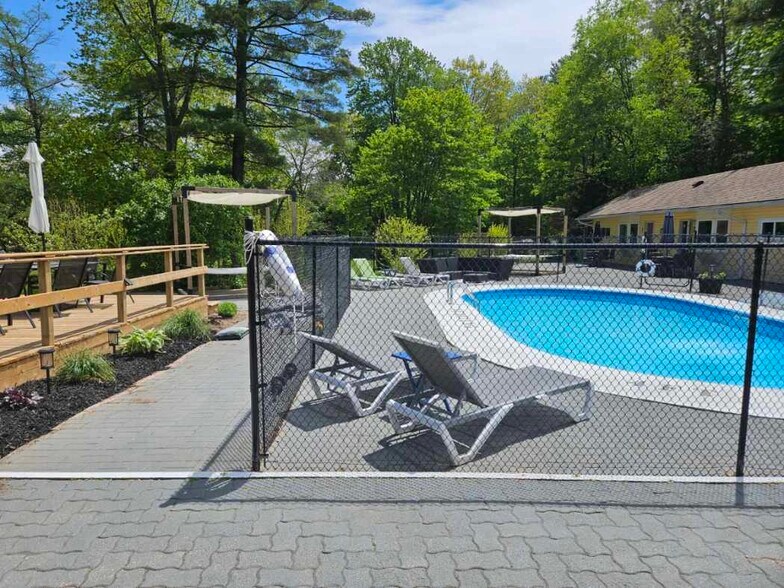 More Photos Of 9717 Army Camp Rd, Lambton Shores Freestanding For Sale