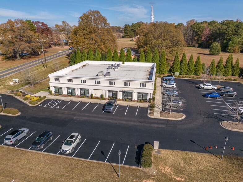 More Photos Of 7825 NC Highway 150 E, Terrell Freestanding For Sale