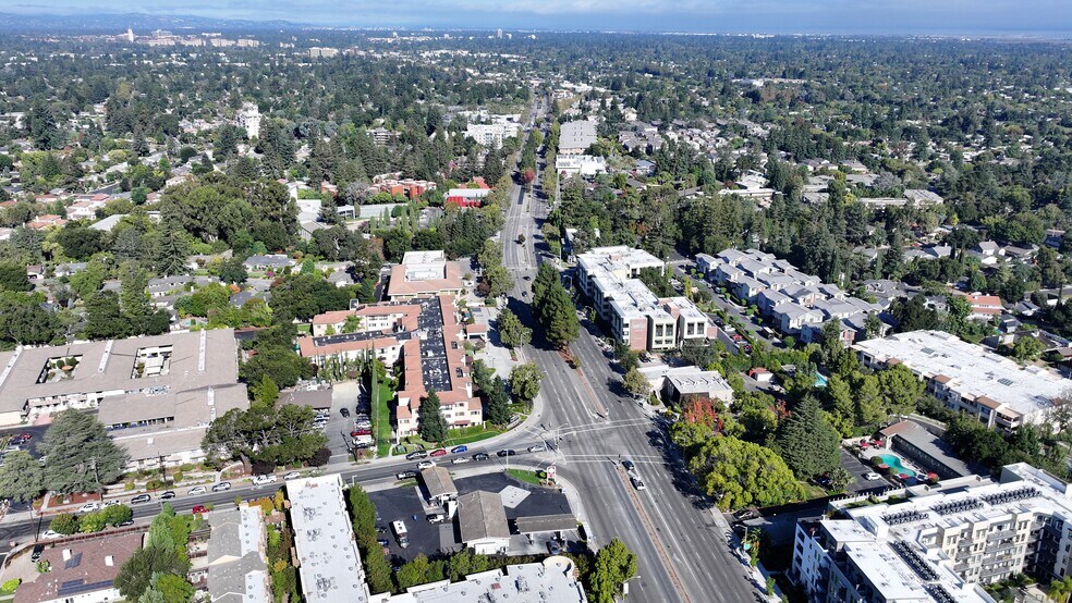 More Photos Of 4350 El Camino Real, Los Altos Service Station For Sale
