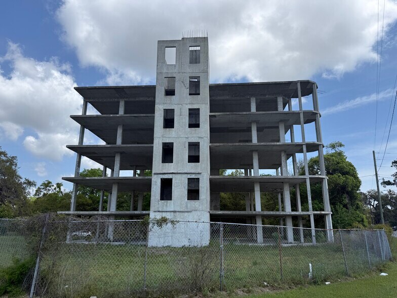 More Photos Of 2508 Newcastle St, Brunswick Apartments For Sale