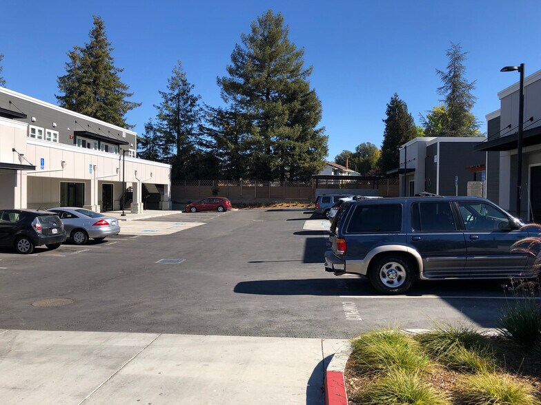 More Photos Of 7301-7351 Camino Colegio, Rohnert Park Freestanding For Lease