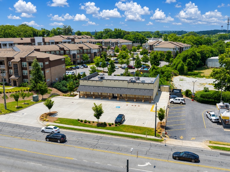 Primary Photo Of 628 EE Butler Pky, Gainesville General Retail For Sale