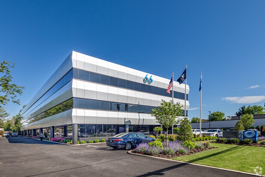 Primary Photo Of 66 Commack Rd, Commack Office For Lease
