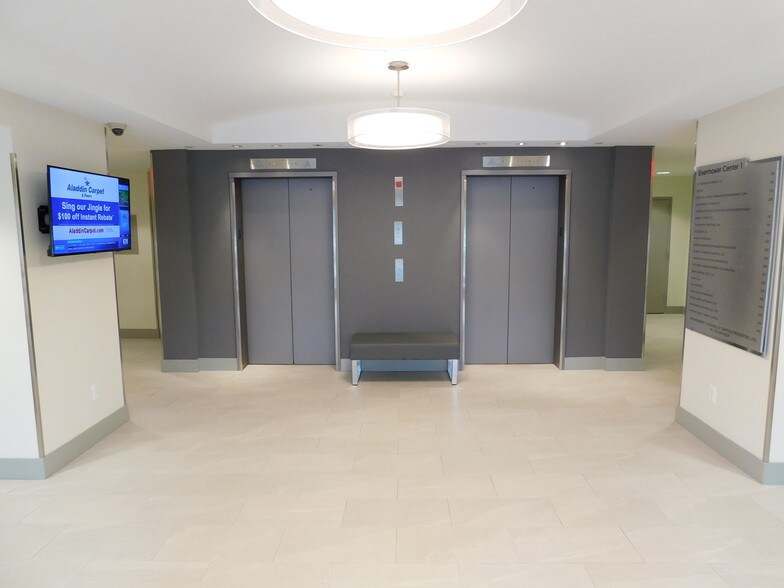 More Photos Of 2121 Eisenhower Ave, Alexandria Office For Lease