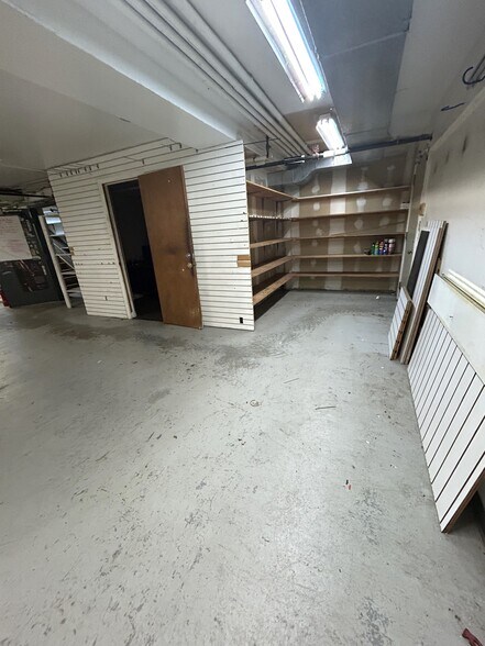 More Photos Of 77 Main St N, Southbury Storefront Retail Office For Sale