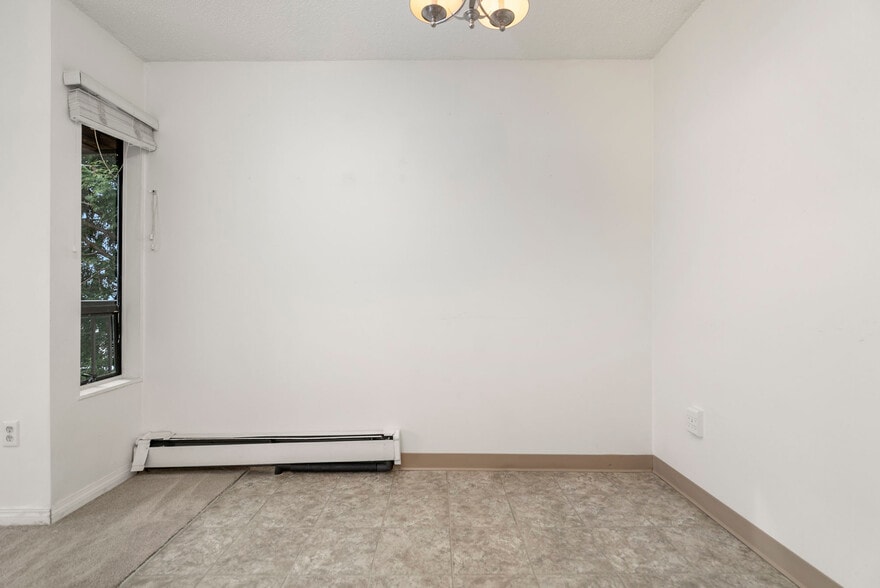 More Photos Of 1555 Graveley St, Vancouver Apartments For Sale