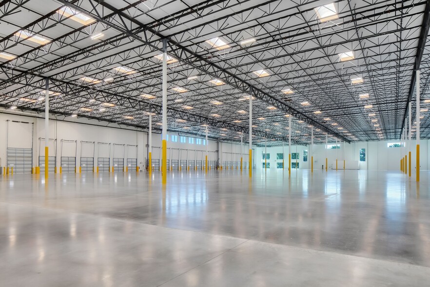 More Photos Of 18582 Teller Ave, Irvine Warehouse For Lease