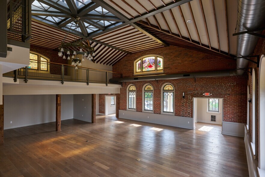 More Photos Of 1741 Frankfort Ave, Louisville Apartments For Lease