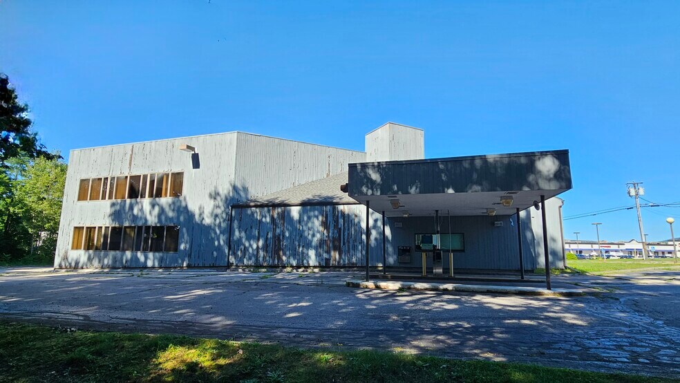 More Photos Of 9 Old State Rd, Belmont Bank For Sale