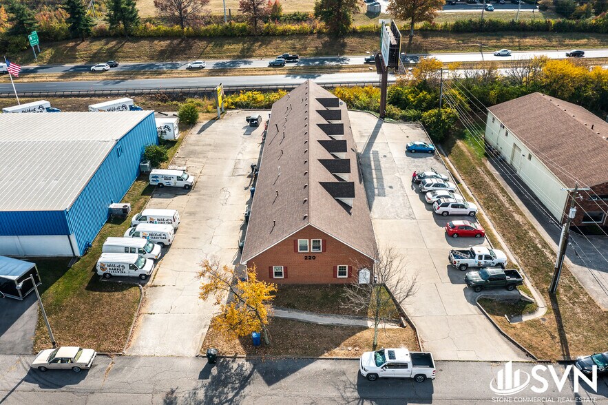 More Photos Of 220 Big Run Rd, Lexington Light Manufacturing For Lease