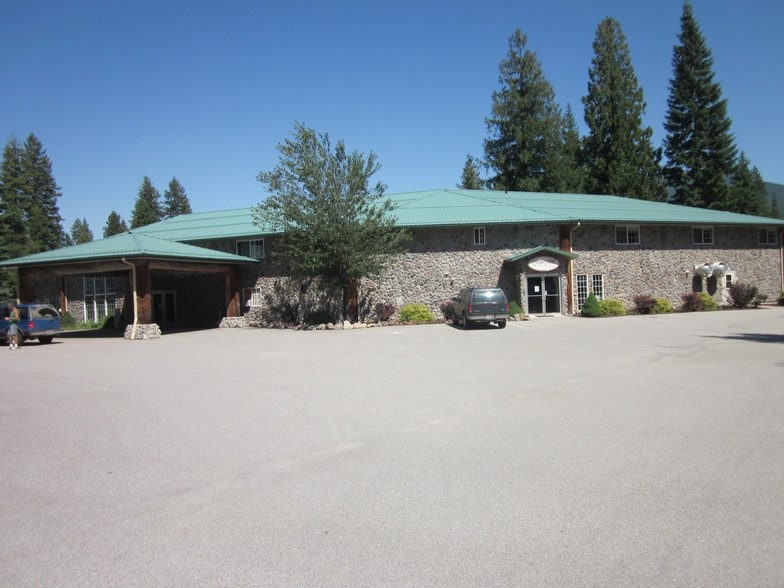 More Photos Of 5310 Dickensheet Rd, Coolin Hotel For Sale