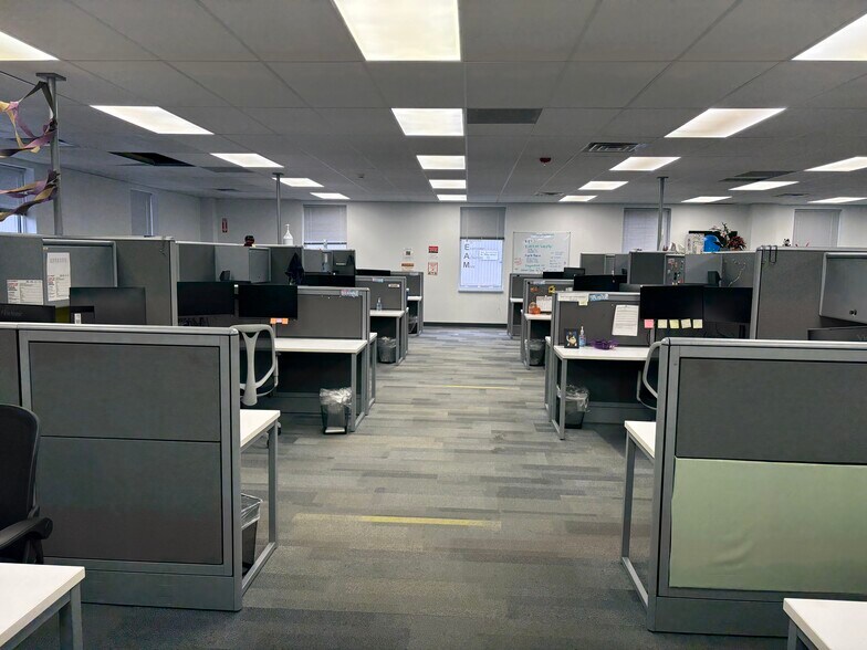 More Photos Of 408 S Byrkit St, Mishawaka Industrial For Sale