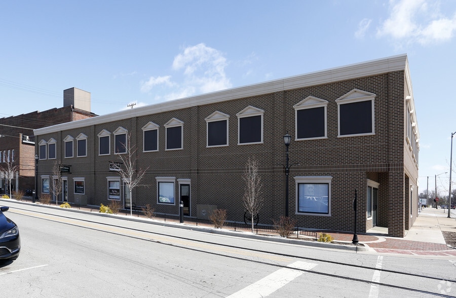 Primary Photo Of 114-116 S Buckeye St, Kokomo Office For Lease