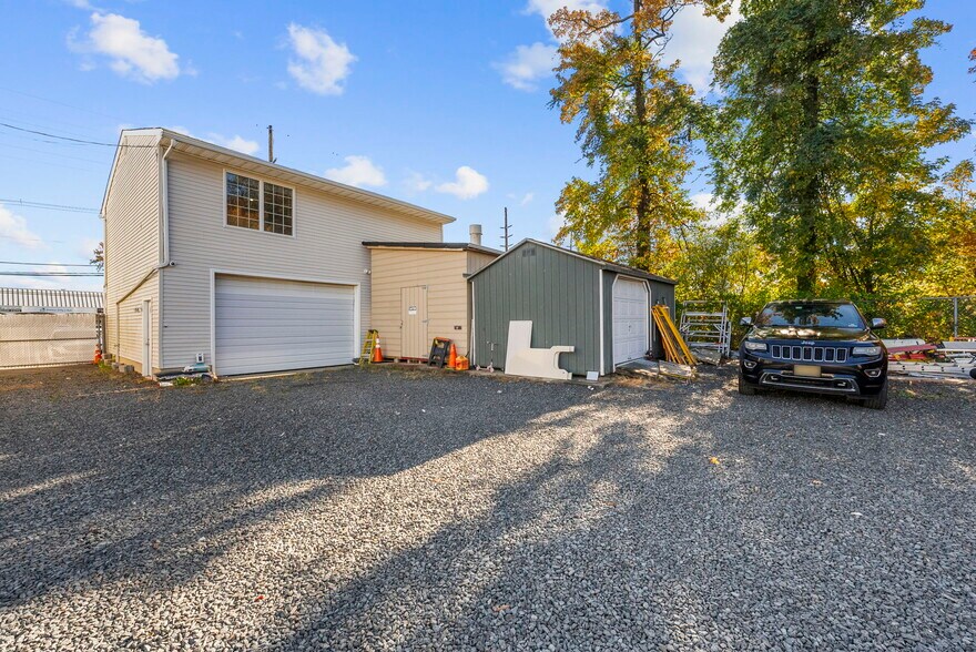 More Photos Of , Keyport Unknown For Sale